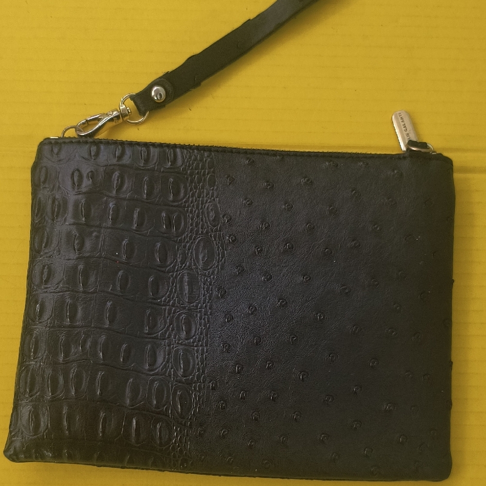 Chic Black Textured Wristlet
